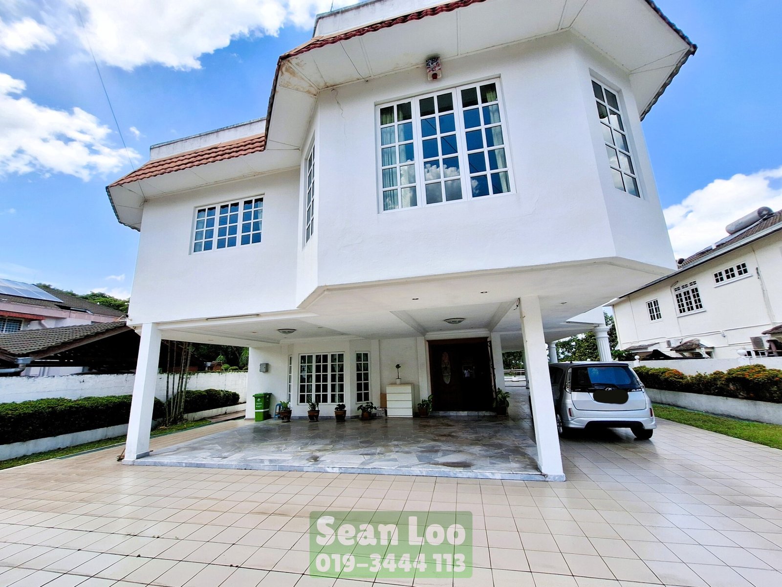 0 Outside (2) (Custom)